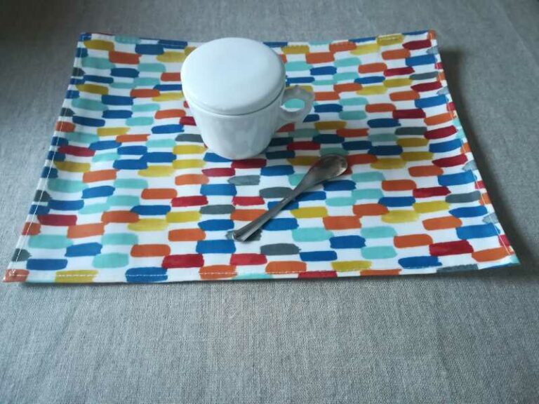 set de table sur-mesure multicolore